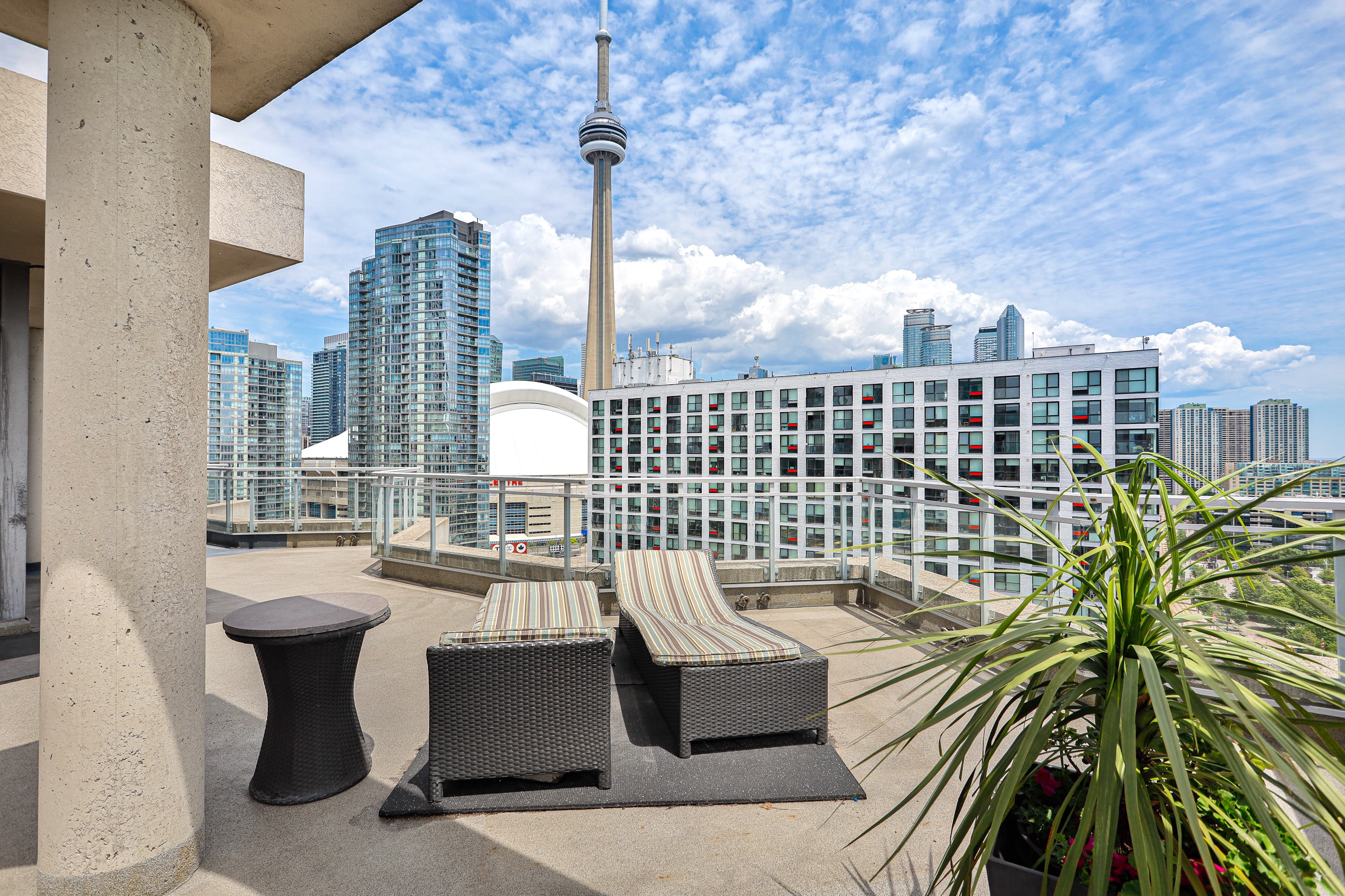 rooftop 410 queens quay